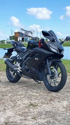YAMAHA YZF R15 